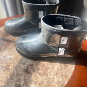 UGG Classic Clear Mini Boot Size 6